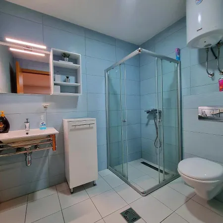 Apartament Gondola 33 *